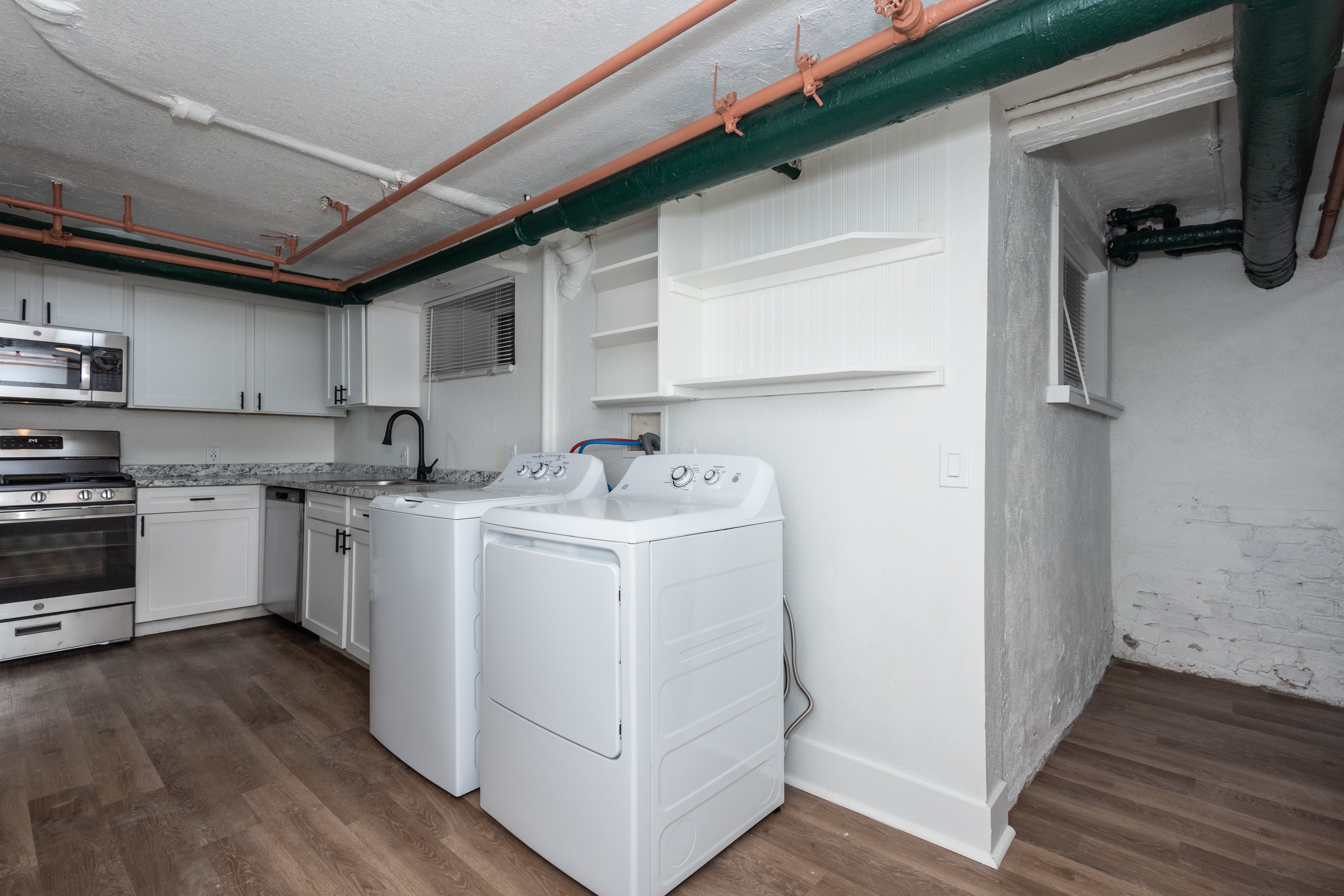 Wolcott Apartments 1410 N Marion St, Denver, CO 80203 Cap Hill - Leasing by Cross Street